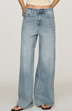 Load image into Gallery viewer, 2K Relaxed Jeans