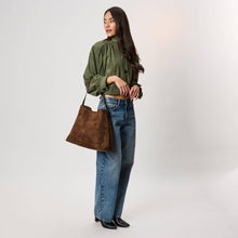 Load image into Gallery viewer, Neve Chocolate Croc Tote