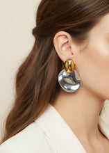 Load image into Gallery viewer, Genevive Earrings
