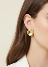 Load image into Gallery viewer, Lennon Stud Earrings

