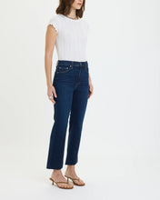 Load image into Gallery viewer, Shy Girl Seren Jeans
