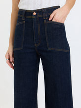 Load image into Gallery viewer, Valley Girl Rinse Jeans
