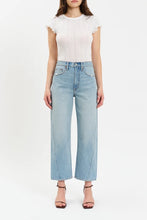 Load image into Gallery viewer, Westwar Barrel Jeans
