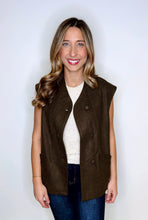 Load image into Gallery viewer, Casey Vest
