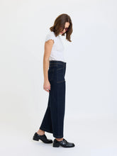 Load image into Gallery viewer, Valley Girl Rinse Jeans
