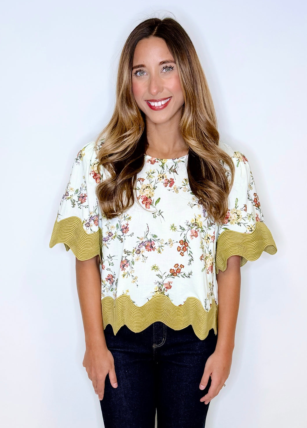 Scallop Detail Top