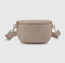 Load image into Gallery viewer, Gizelle Natural Belt Bag
