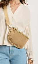 Load image into Gallery viewer, Gizelle Suede Tan Bag
