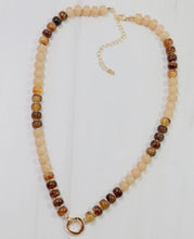 Load image into Gallery viewer, Tiara Brown Necklace
