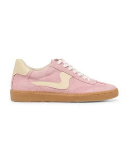 Notice Guava Sneakers