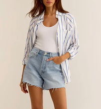 Load image into Gallery viewer, Everyday Denim Shorts
