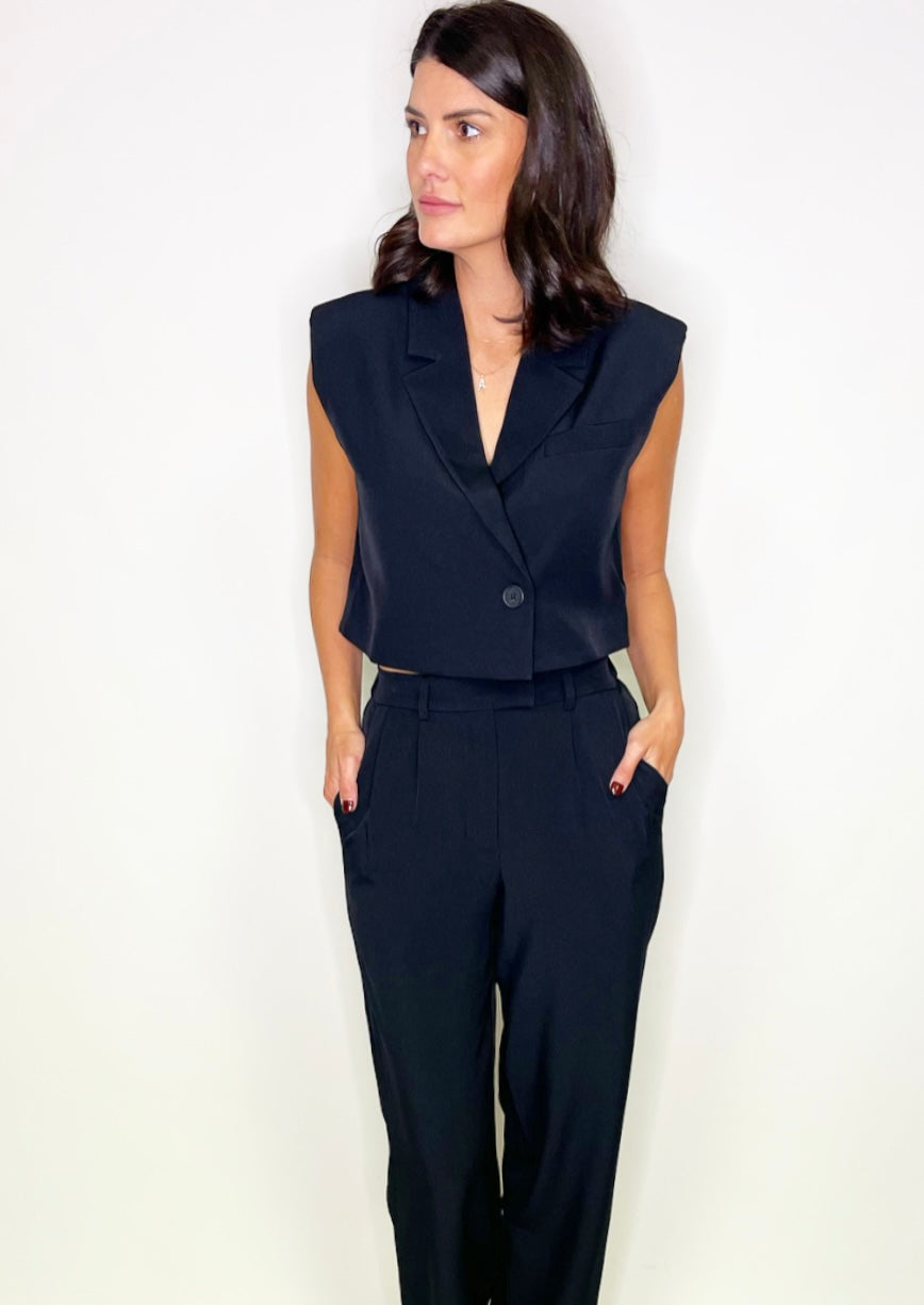 Amour Vest