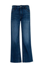 Load image into Gallery viewer, Kelsey Earnest Jeans
