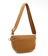 Load image into Gallery viewer, Gizelle Suede Camel Bag
