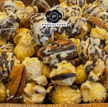 Load image into Gallery viewer, Turtle Cheesecake Popcorn
