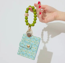 Load image into Gallery viewer, English Garden Kaychain Wristlet Wallet
