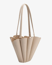 Load image into Gallery viewer, Shellie Bone Bag
