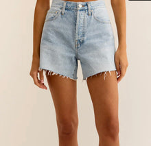 Load image into Gallery viewer, Everyday Denim Shorts
