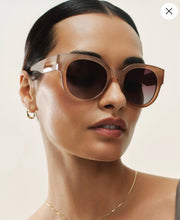 Load image into Gallery viewer, Lunch Date Taupe Sunglasses

