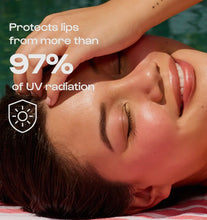 Load image into Gallery viewer, Daylight Sun Serum Lip Oil
