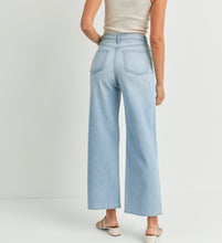 Load image into Gallery viewer, Retro Wide Leg Jeans
