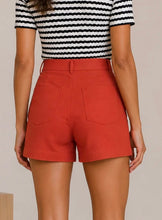 Load image into Gallery viewer, Dahlia Linen Shorts

