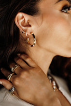 Load image into Gallery viewer, Reya Earrings

