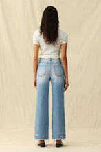 Load image into Gallery viewer, Faith Jeans
