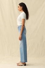 Load image into Gallery viewer, Faith Jeans

