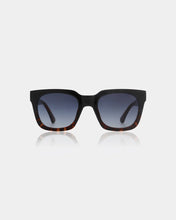 Load image into Gallery viewer, Nancy Black Sunglasses
