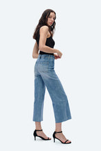 Load image into Gallery viewer, Lane Wide Leg Jeans
