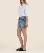 Load image into Gallery viewer, Taylor Freedom Cutoffs

