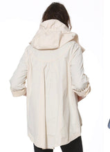 Load image into Gallery viewer, Savina Antique White Anorak
