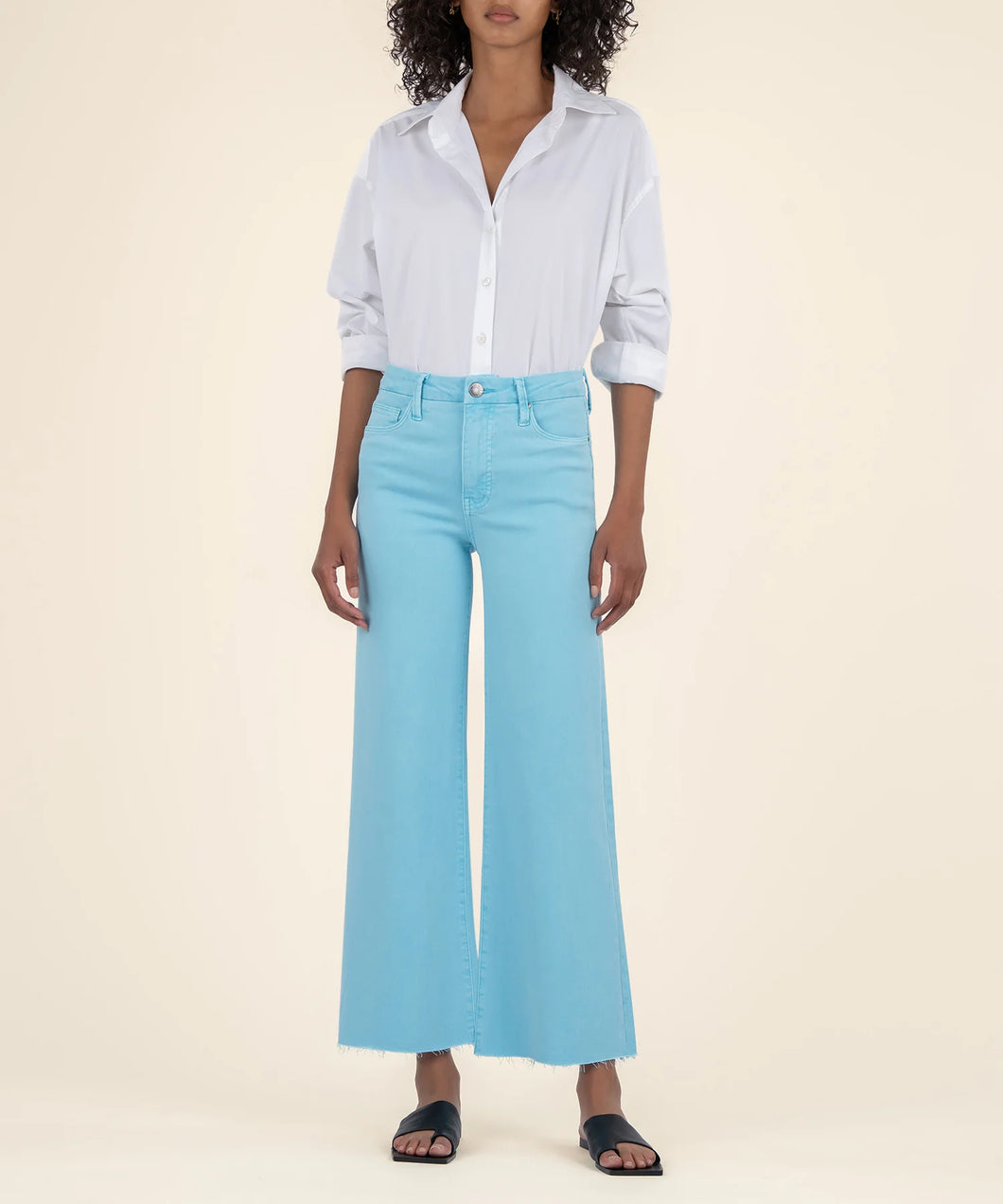 Meg Capri Blue Jeans