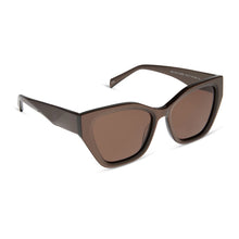 Load image into Gallery viewer, Evie Sunglasses
