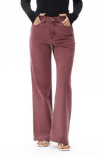 Load image into Gallery viewer, New York Jeans
