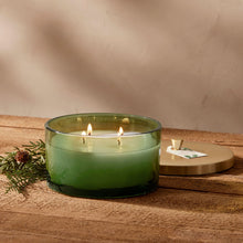 Load image into Gallery viewer, Frasier Fir Green 4 Wick Candle
