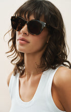 Load image into Gallery viewer, Front Row Sunglasses
