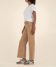 Load image into Gallery viewer, Meg Chestnut Jeans
