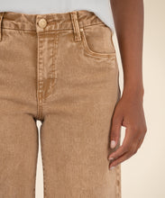 Load image into Gallery viewer, Meg Chestnut Jeans
