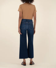Load image into Gallery viewer, Meg Innoxious Jeans
