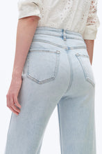 Load image into Gallery viewer, Jamie Wide Leg Jeans
