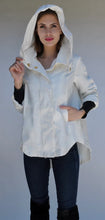 Load image into Gallery viewer, Savina Antique White Anorak
