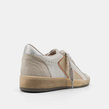 Load image into Gallery viewer, Salma Sneakers
