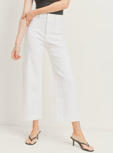 Load image into Gallery viewer, Cropped Utility Jeans
