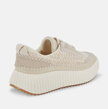 Load image into Gallery viewer, Dolmen Sneakers
