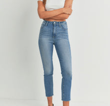 Load image into Gallery viewer, Slender Straight Leg Jeans
