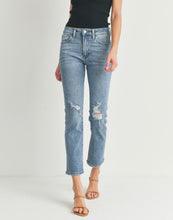 Load image into Gallery viewer, Straight Leg Distressed Jean
