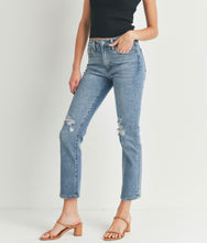 Load image into Gallery viewer, Straight Leg Distressed Jean
