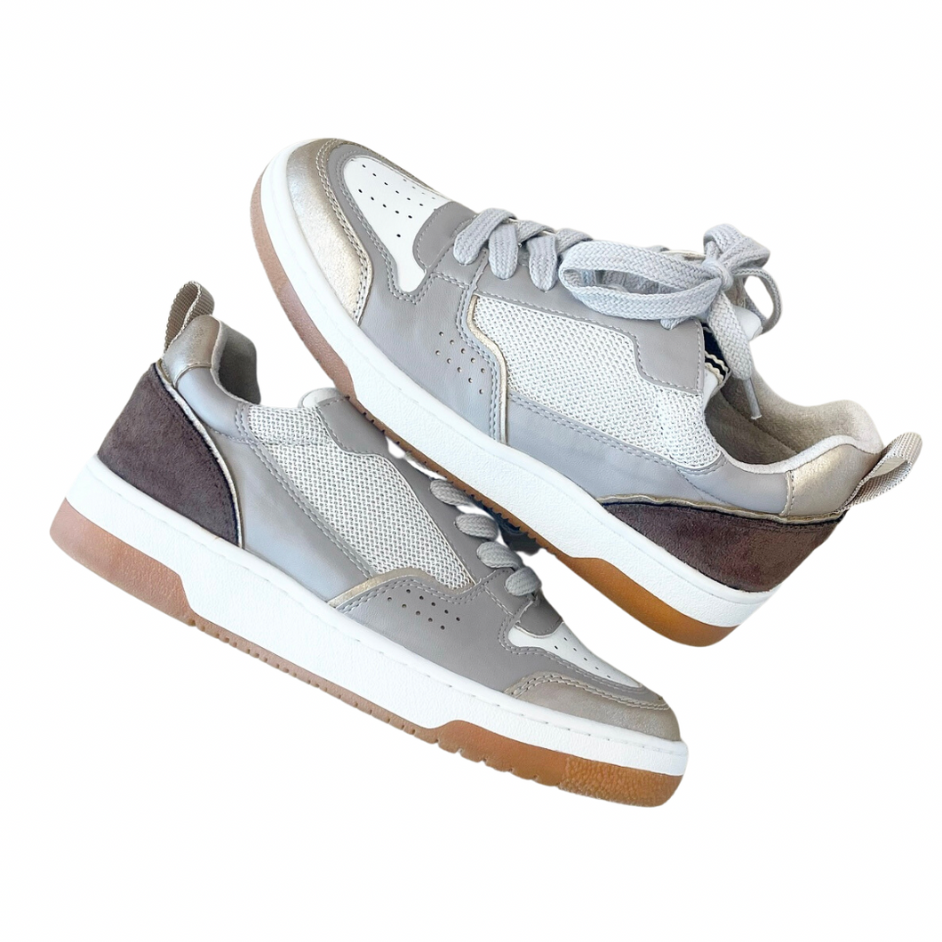 Romi Sneakers